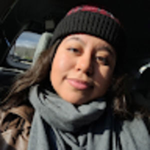 Meet your Posher, Anahi